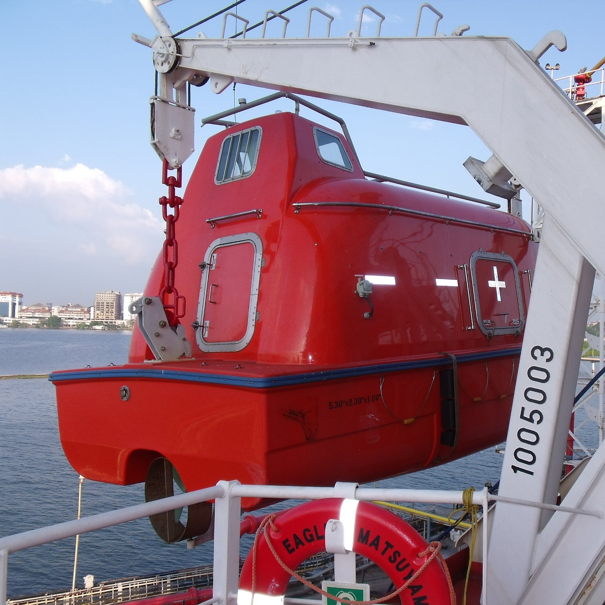 Gravity Luffing/Rolling Davit